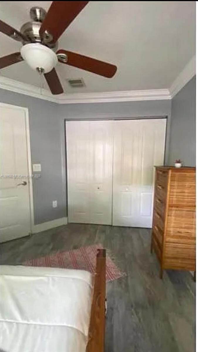 LAKES BY THE BAY SEC 8 - Residential Lease