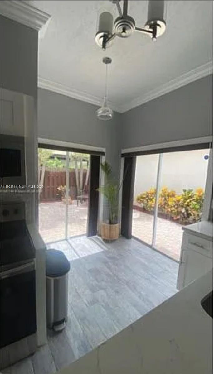 LAKES BY THE BAY SEC 8 - Residential Lease