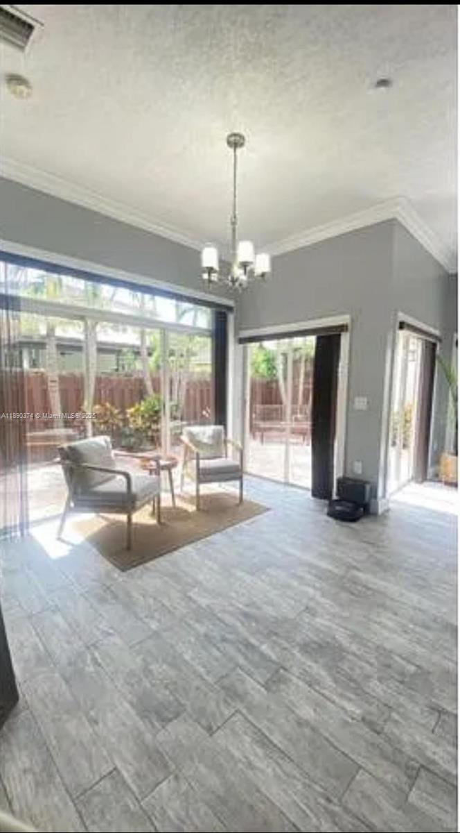 LAKES BY THE BAY SEC 8 - Residential Lease