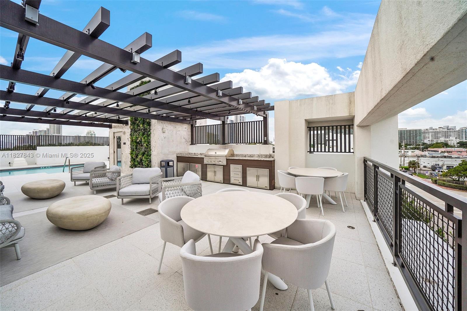 LINCOLN SUB - Residential Lease