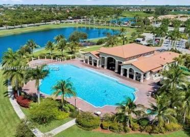 LAKES BY THE BAY - Residential