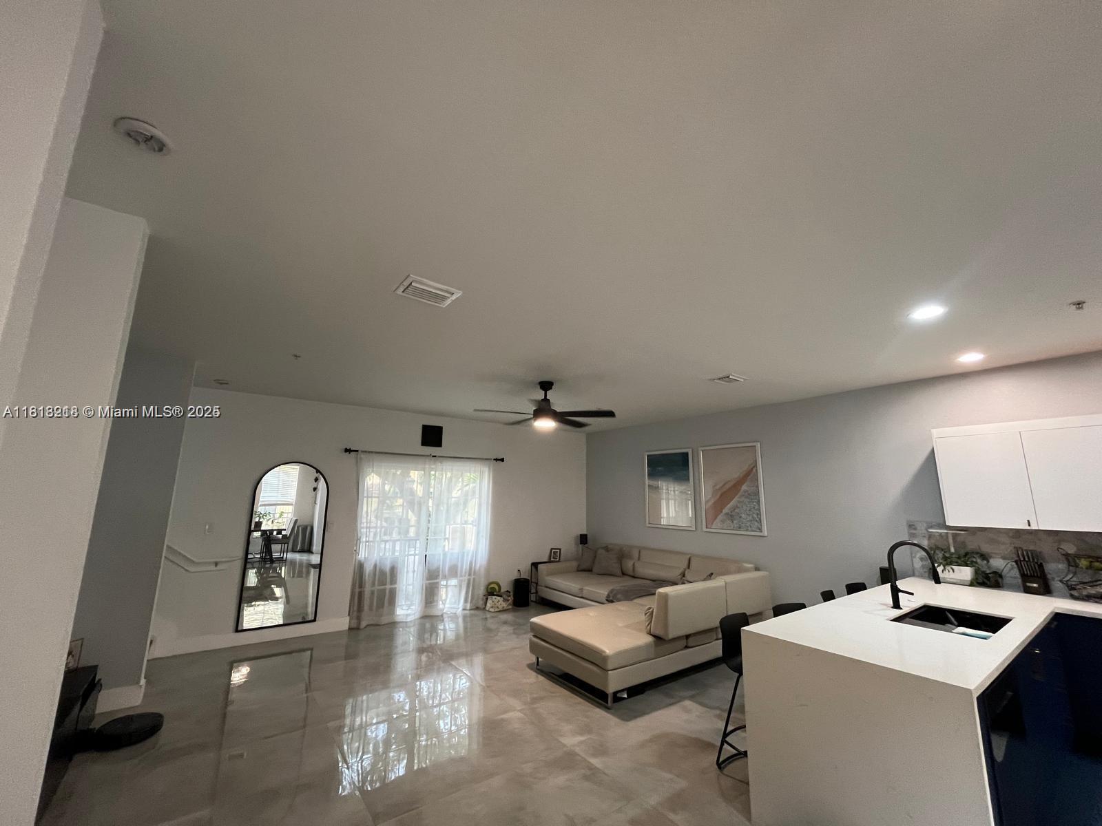 BETA PLAT - Residential Lease