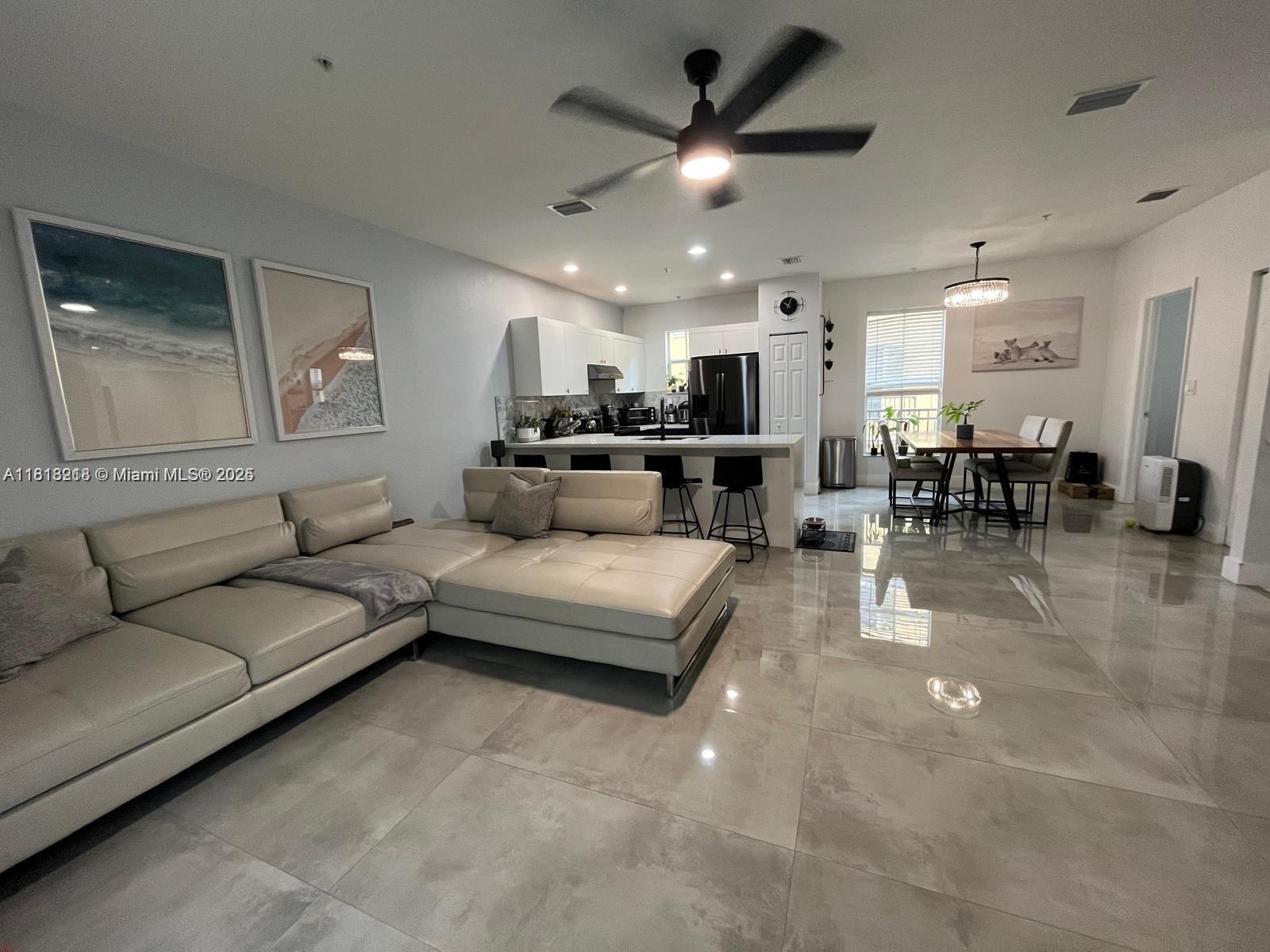 BETA PLAT - Residential Lease