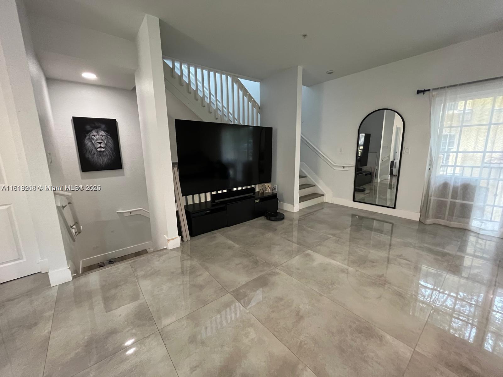 BETA PLAT - Residential Lease