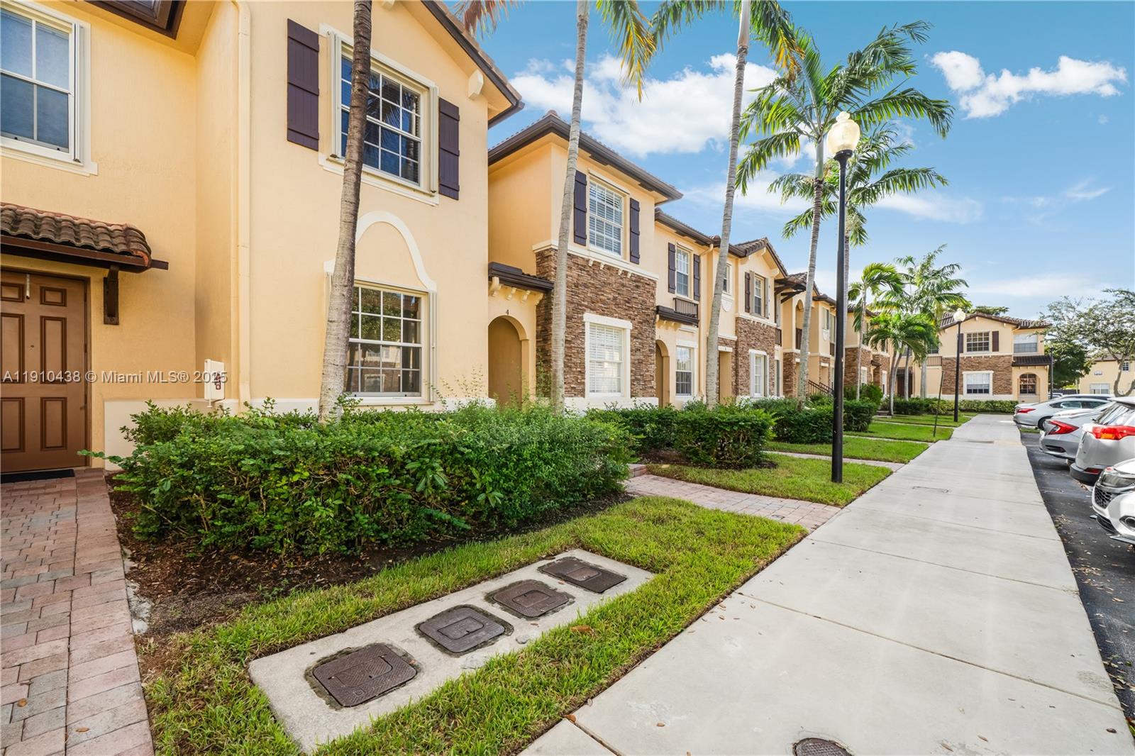 THE SHORES CONDO NO 2 - Residential Lease