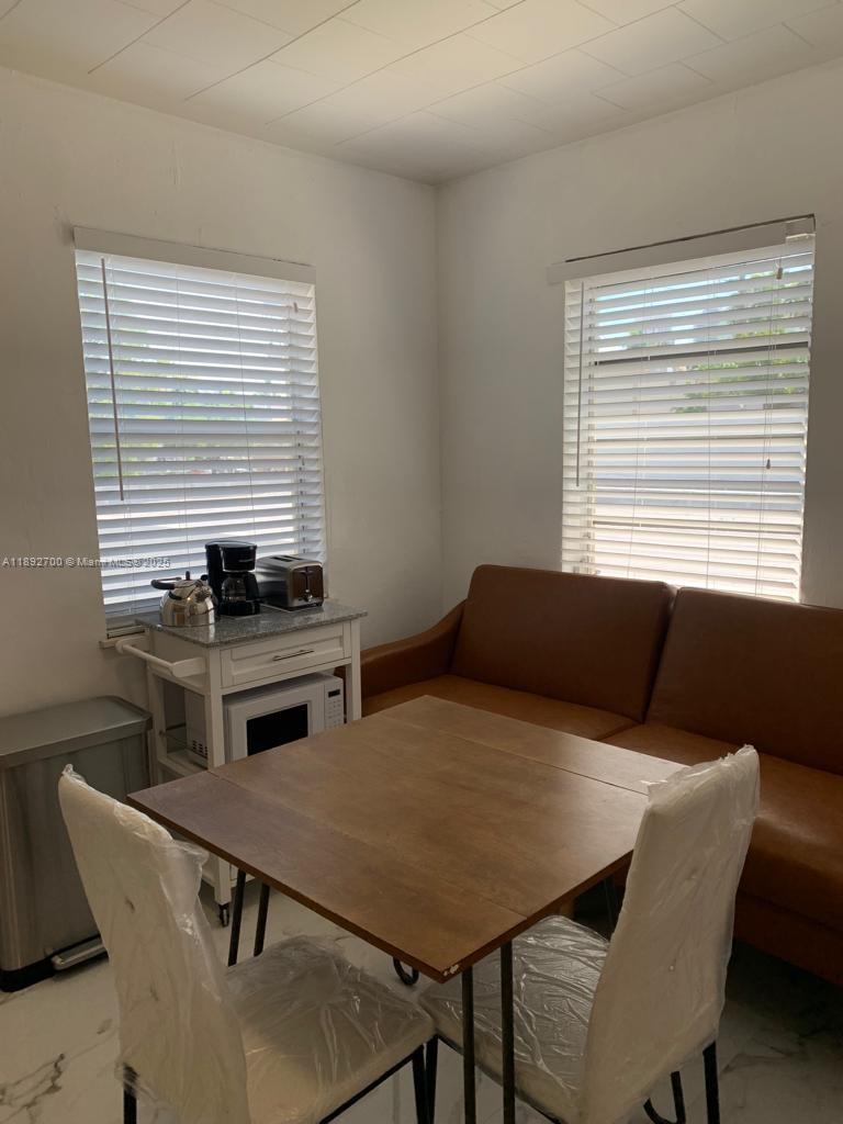 OCEAN BEACH ADDN NO 3 - Residential Lease