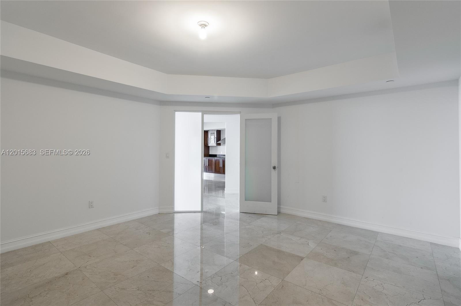 THE PENINSULA II CONDO - Residential