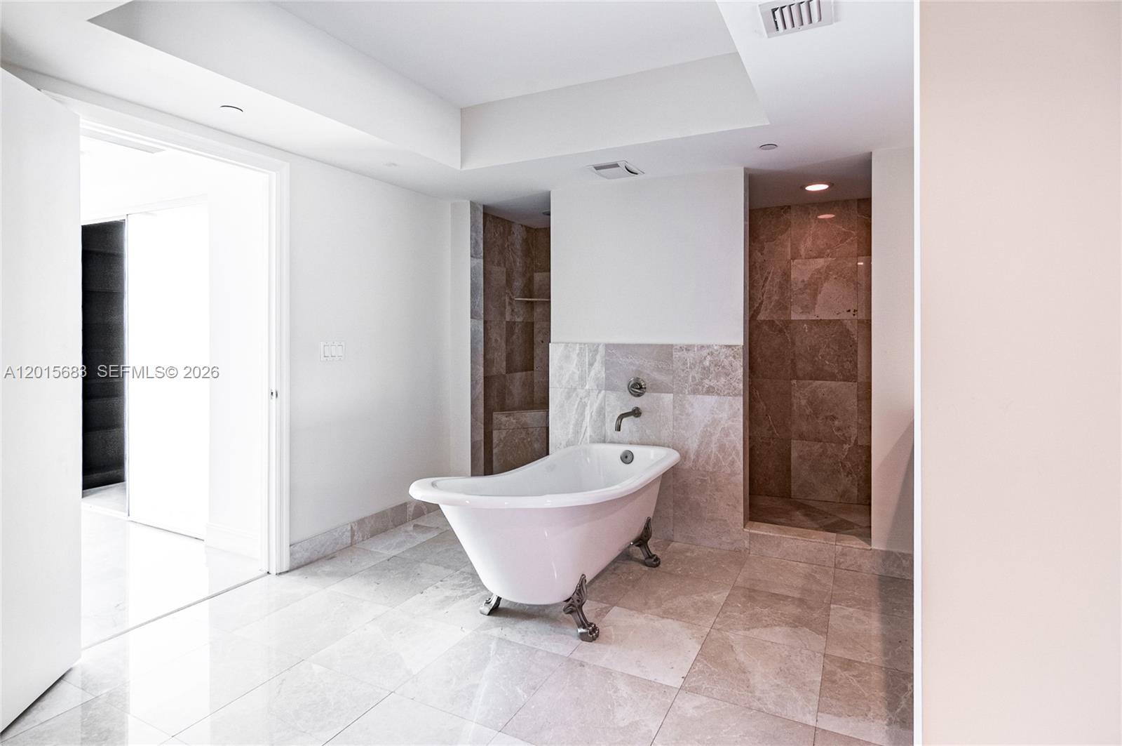 THE PENINSULA II CONDO - Residential