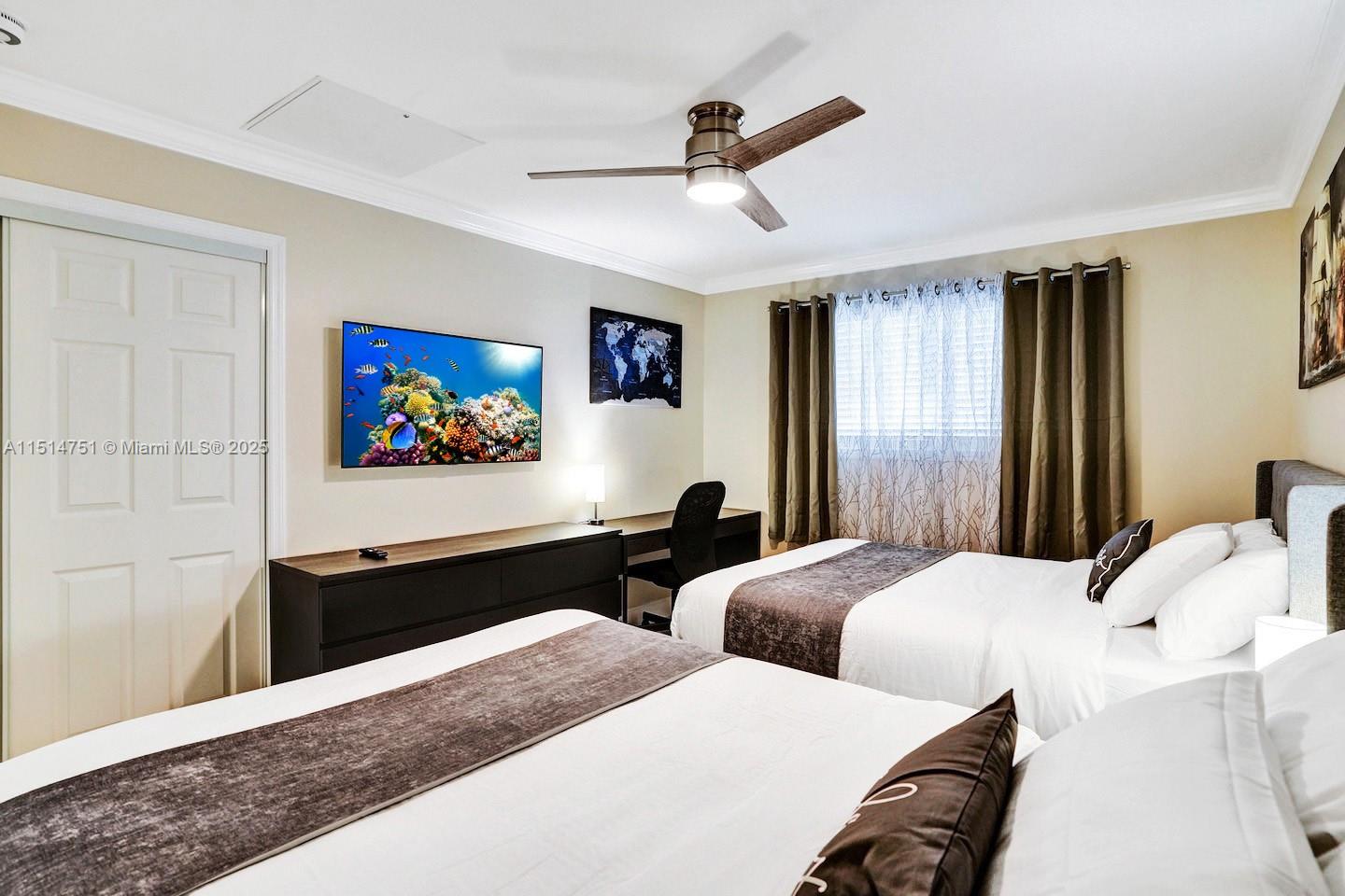 HOLLYWOOD HILLS AMEN PLAT - Residential Lease