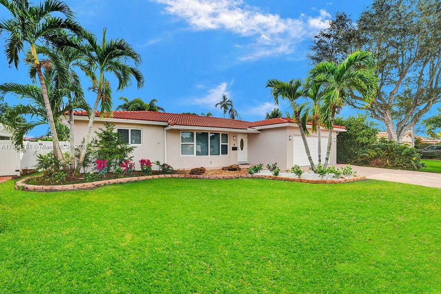 This is short term rental Summer rates Monthly $9,999/Weekly $2,999


Fully Renovated, Impressively Beautiful, Luxury 5BR/3BA plus Game Room Villa with the Heated Pool and Game Room.  
Located in the premier part of the Hollywood Hills only 2.5 mi or 5 minutes drive to Hard Rock Hotel & Casino and minutes from Hollywood Beach & Boardwalk, Restaurants, Bars, Shopping and more...