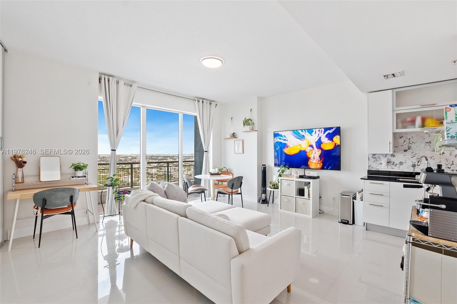 INFINITY AT BRICKELL COND - Residential Lease