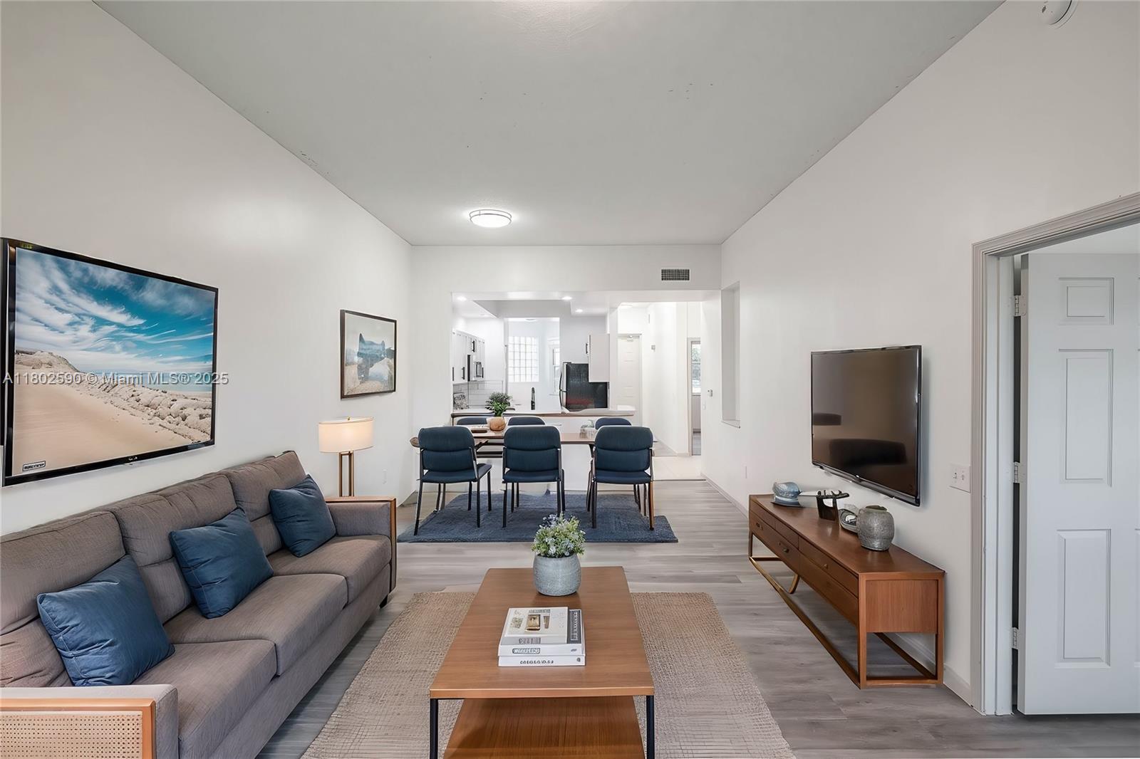 Melrose Apartments - Residential Lease