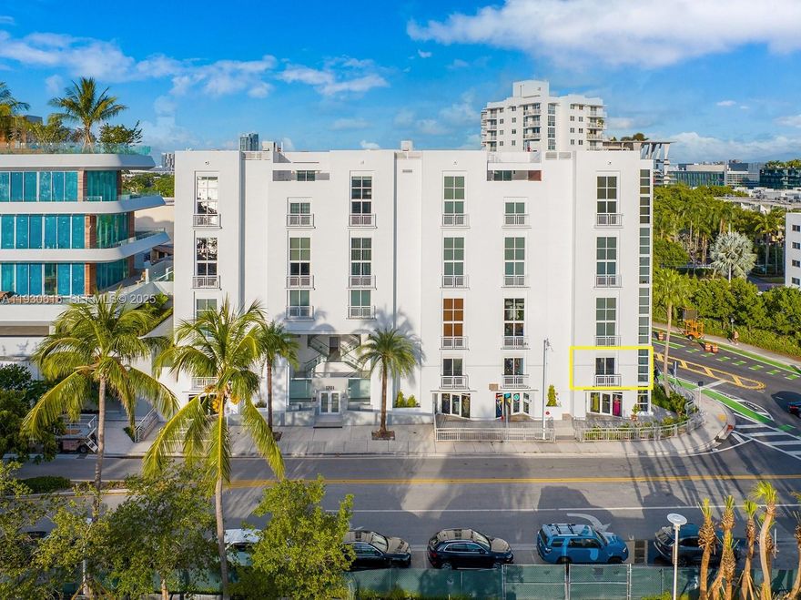 Rare opportunity to purchase this bright corner COMMERCIAL OFFICE/RETAIL w/ private street entrance & gorgeous views through floor-to-ceiling windows into the Maurice Gibb Park & the Biscayne Bay. This is a unique chance for island owners/residents to own an office just a stroll away from their island home. Also ideal for High-Profile Service Providers. Located in the heart of Miami Beach right in the center of activities in the trendy Sunset Harbour neighbourhood w/ lots of restaurants, shops & entertainment. This 2nd floor corner unit has its own "private street level entrance" & a 2nd entrance directly from the parking garage, 1 deeded parking. The building offers an inviting pool & sundeck area. Right next to Eighteen Sunset, the new most exclusive boutique office building in Florida with premium retail. Enjoy the incredible views over the Biscayne Bay and straight into the Maurice Gibb Memorial Park which just underwent extensive high-budget renovations to offer a new playground, dog park, fishing pier & many recreational features.
BEST OFFICE/COMMERCIAL UNIT IN THE BUILDING! Currently no comparable available in this prime area.