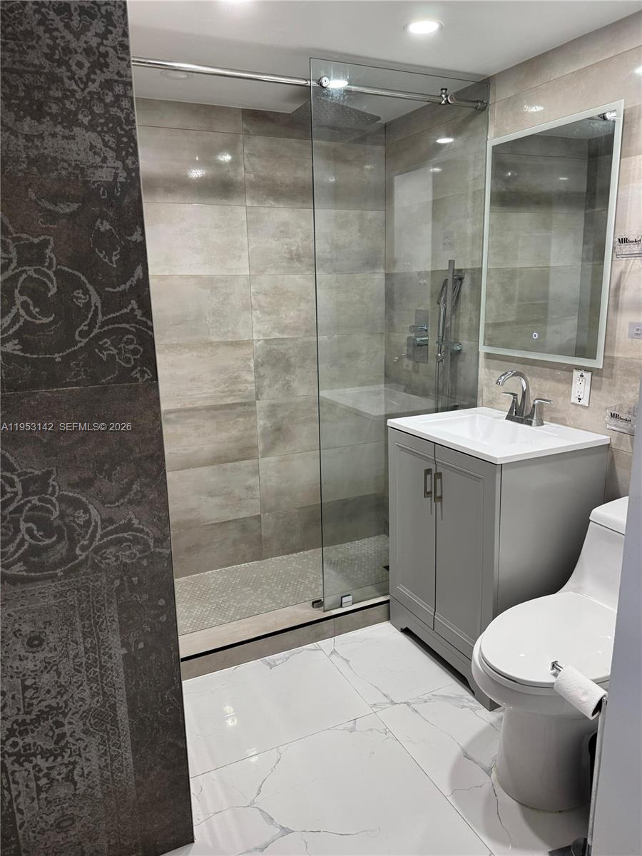 1614 JEFFERSON AVE 7