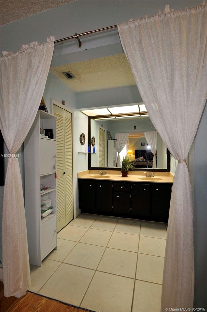 Kendale Lakes Gardens - Residential