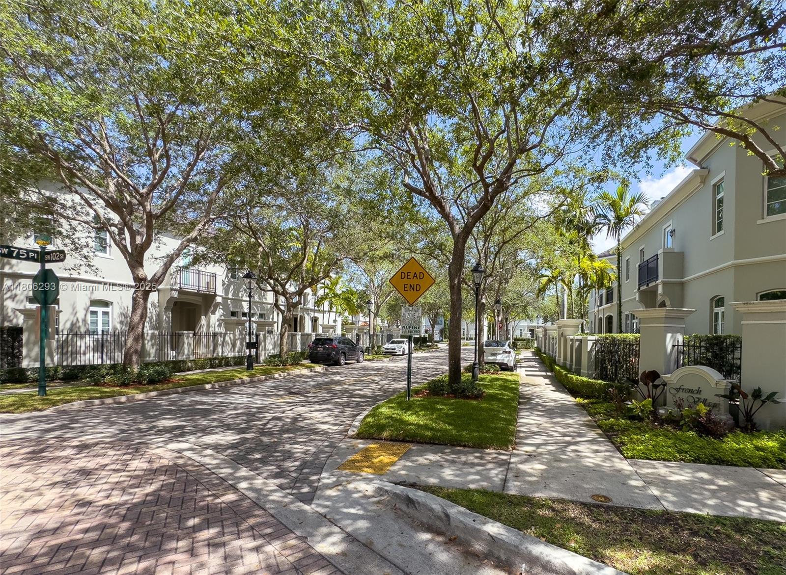 Rental Property at 10170 Sw 75th Pl, Pinecrest, Miami-Dade County, Florida - Bedrooms: 4 
Bathrooms: 5  - $8,500 MO.
