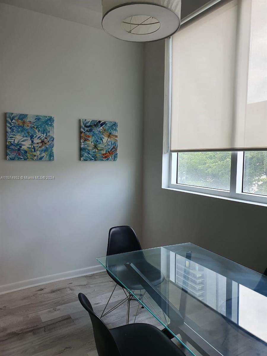 VIZCAYNE - Residential Lease