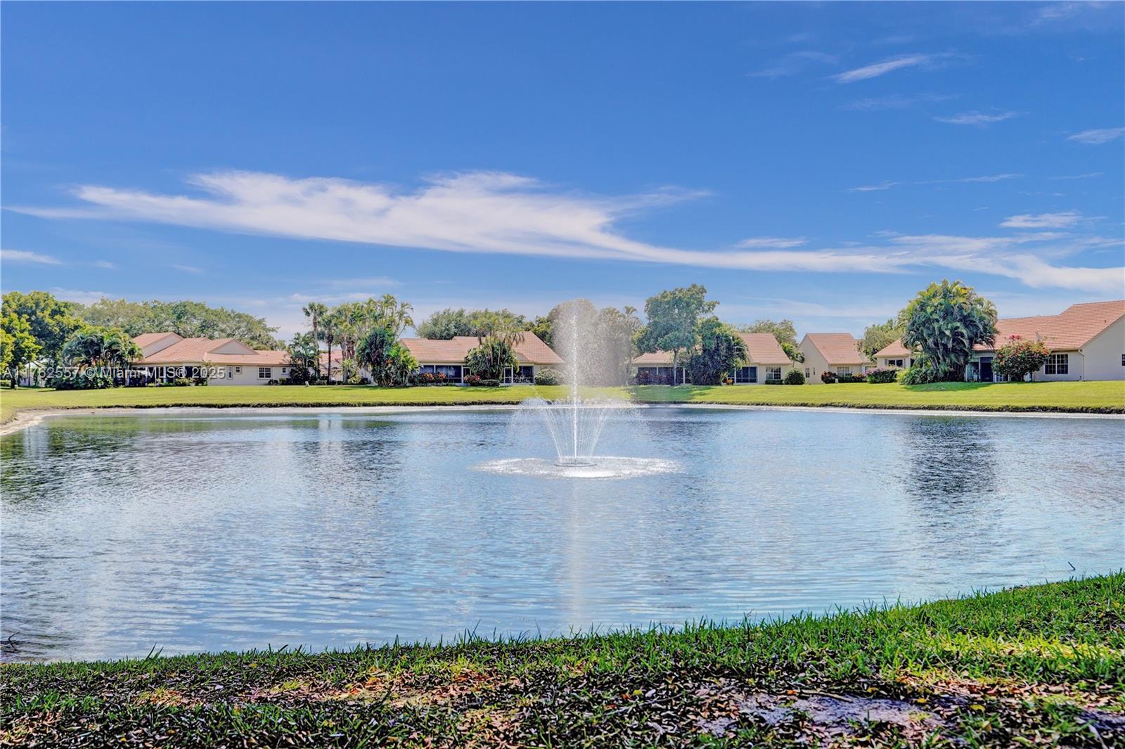 EMERALD POINTE 1 - Residential