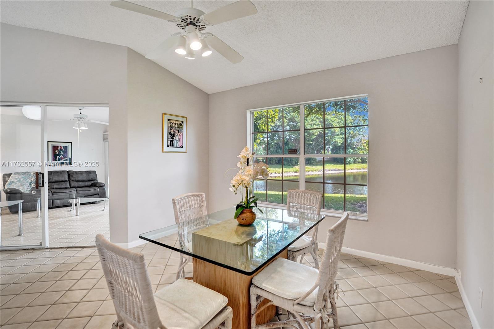 EMERALD POINTE 1 - Residential