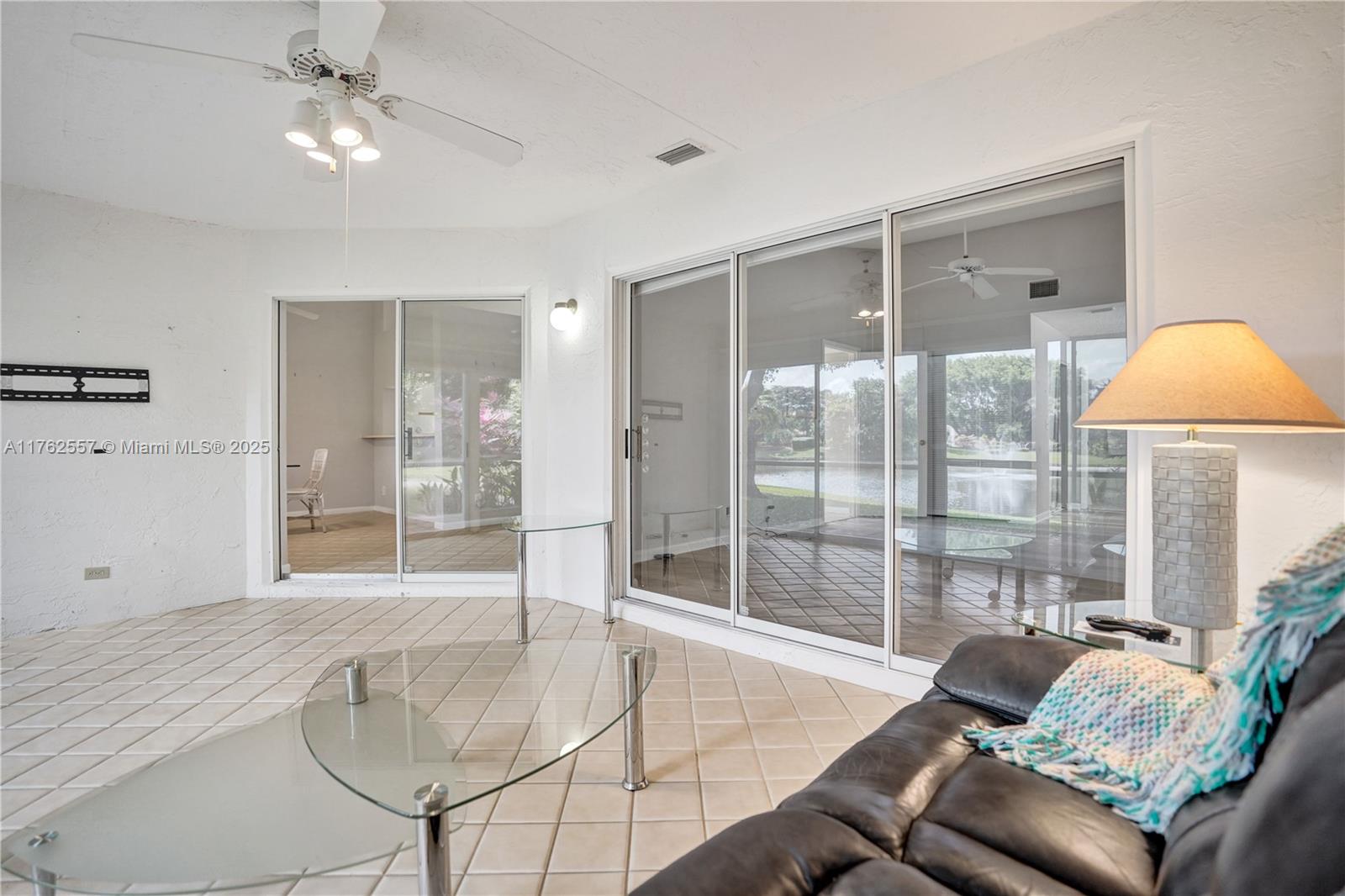 EMERALD POINTE 1 - Residential