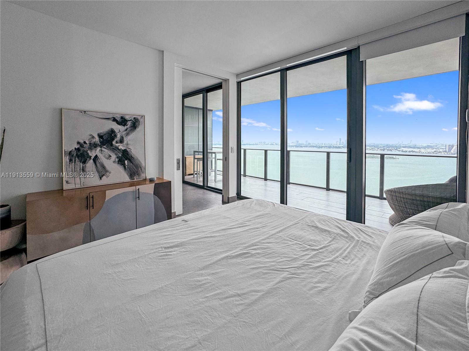 PARAISO BAY CONDO - Residential Lease