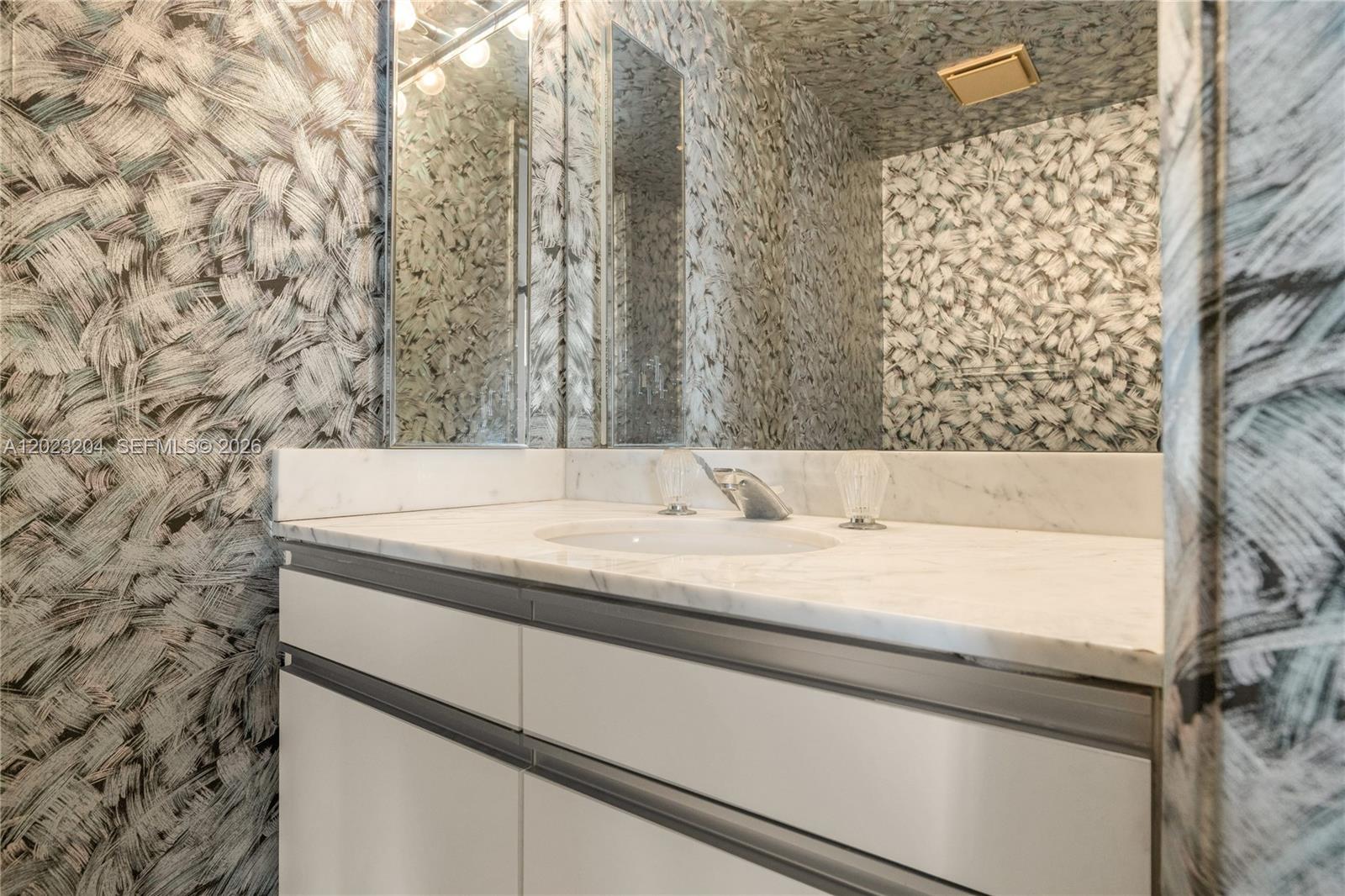 NINE ISLAND AVENUE CONDO - Residential