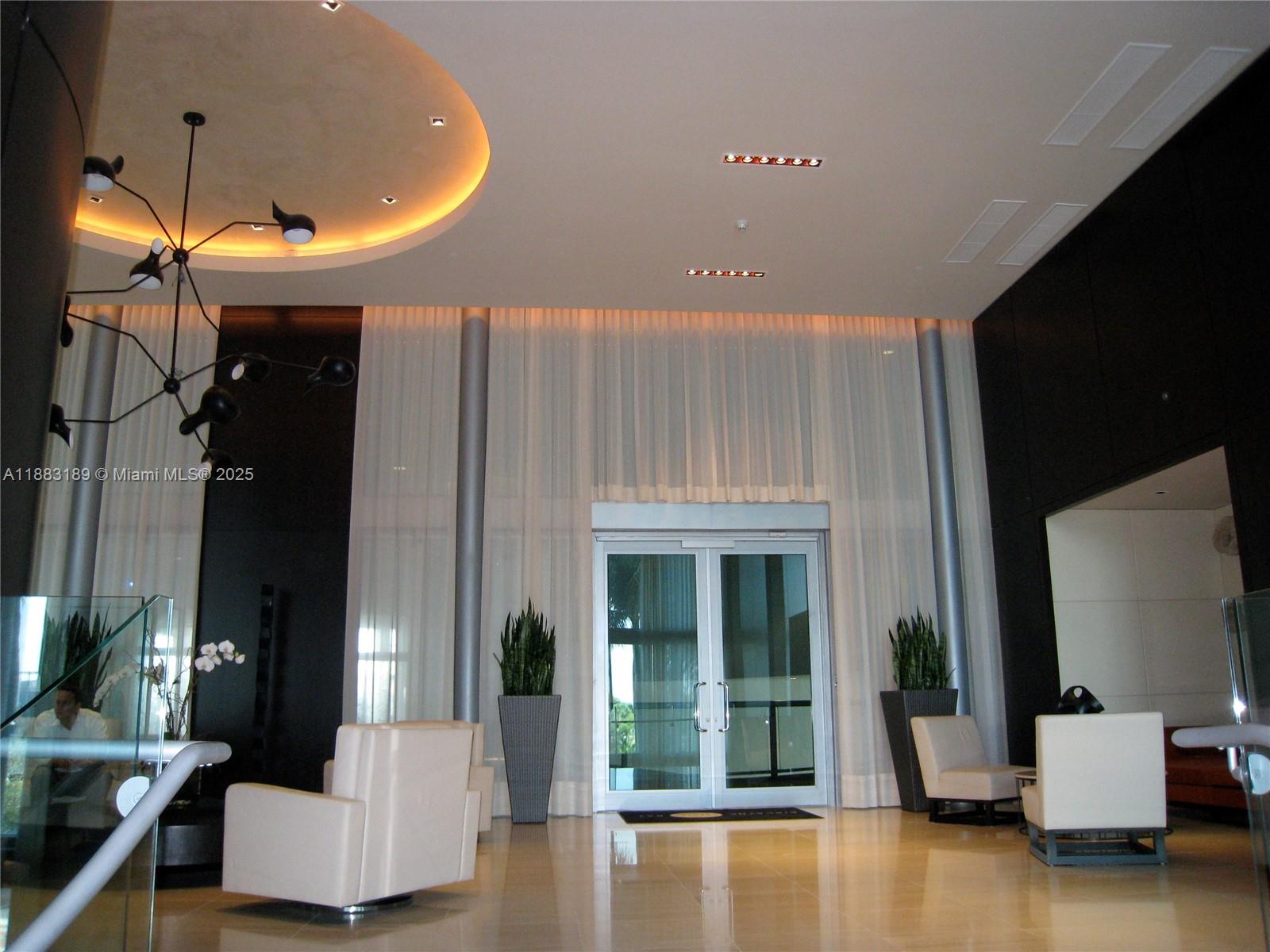 900 BISCAYNE BAY CONDO - Residential Lease