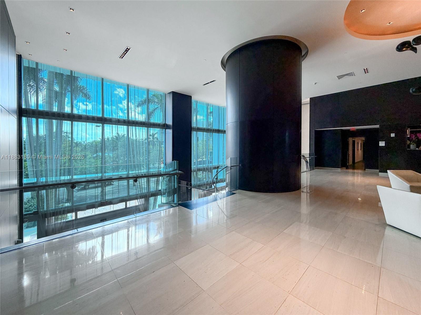 900 BISCAYNE BAY CONDO - Residential Lease