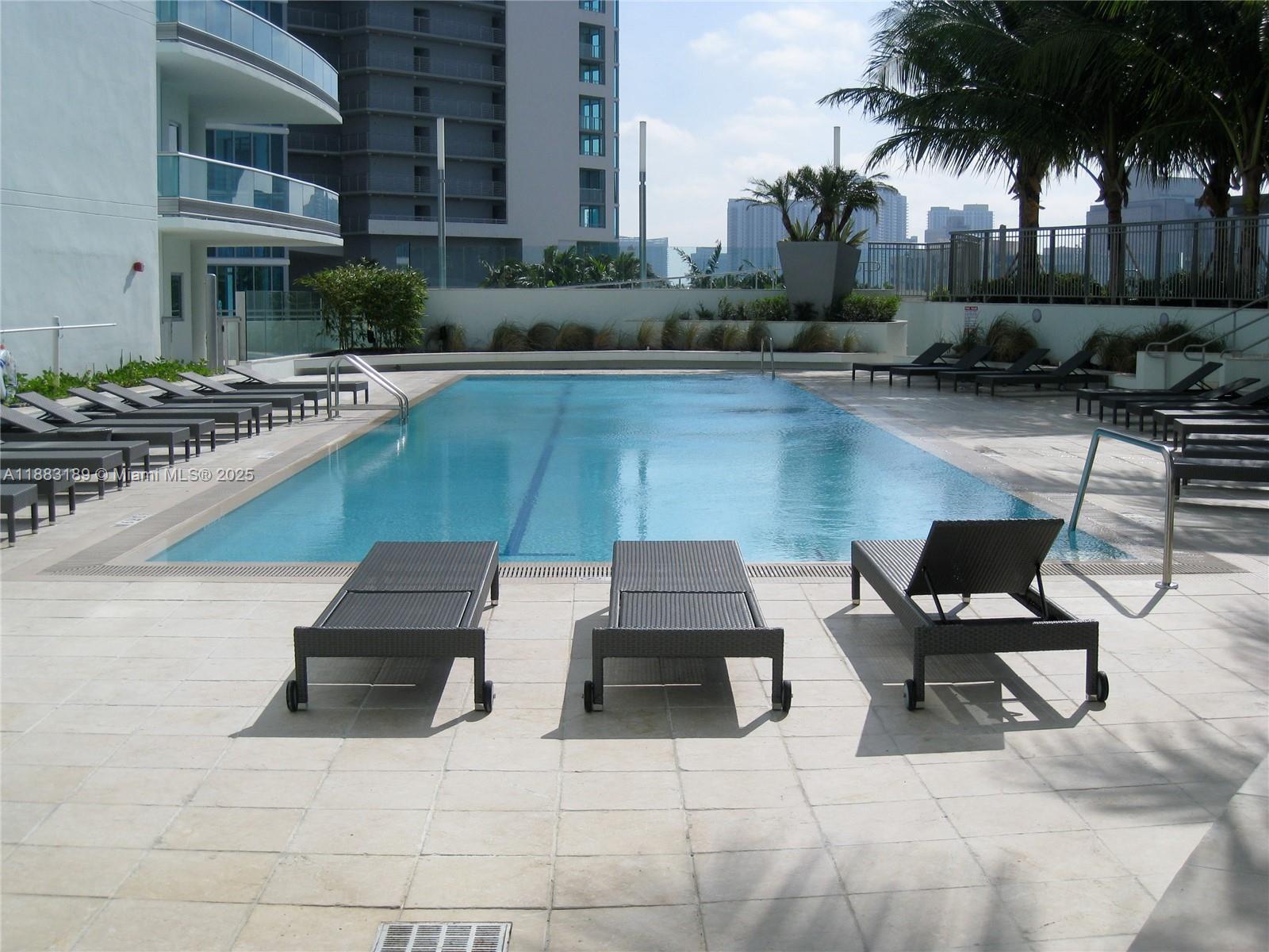 900 BISCAYNE BAY CONDO - Residential Lease