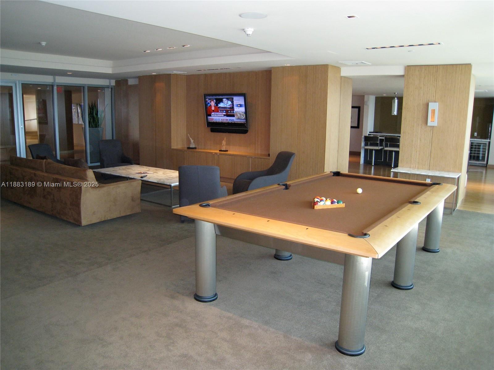 900 BISCAYNE BAY CONDO - Residential Lease
