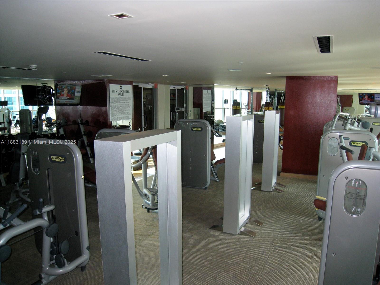 900 BISCAYNE BAY CONDO - Residential Lease