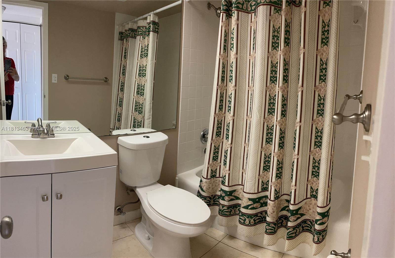 WINSTON TOWERS 200 - Residential Lease