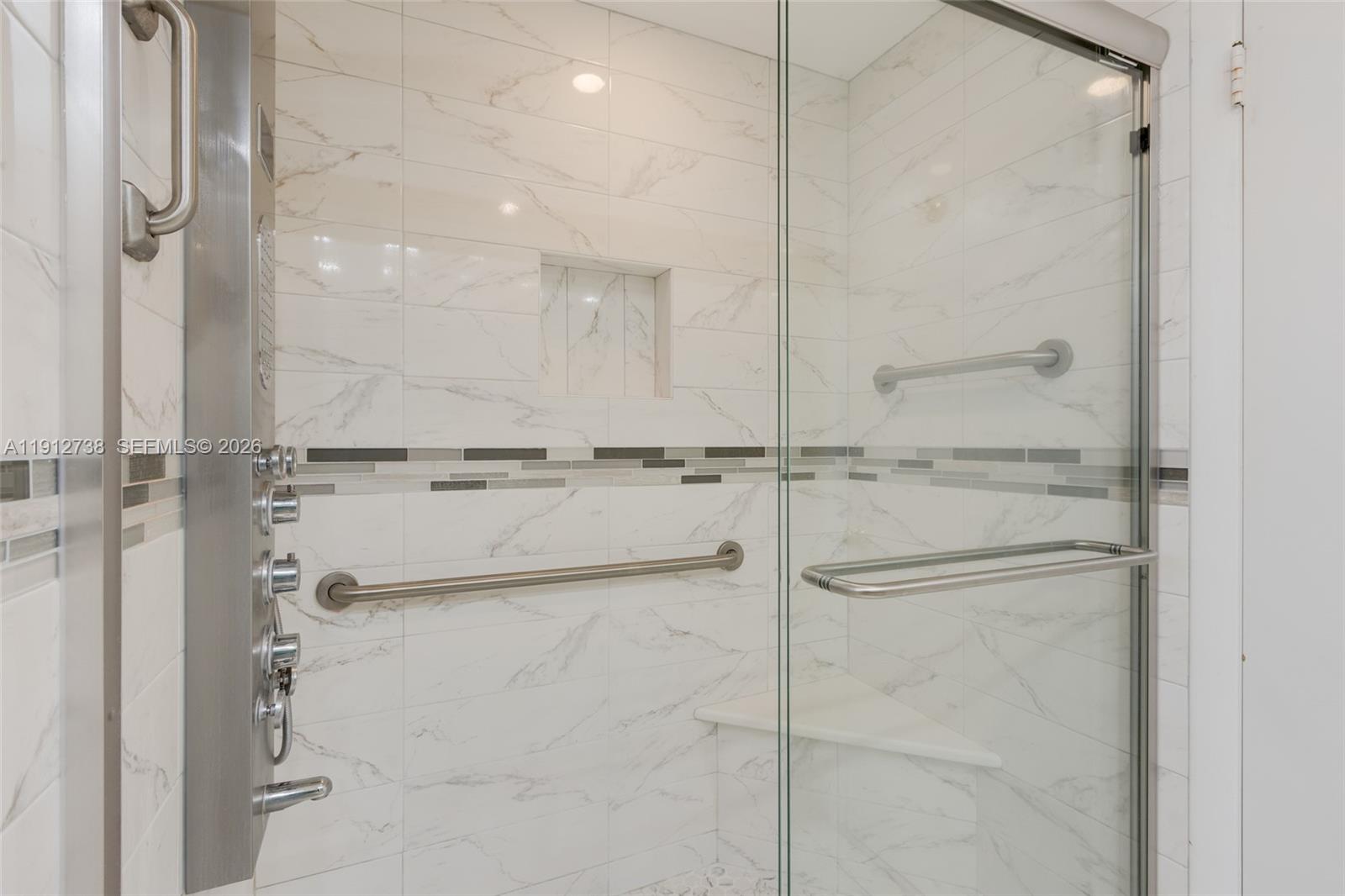 PLAZA SOUTH CONDO - Residential