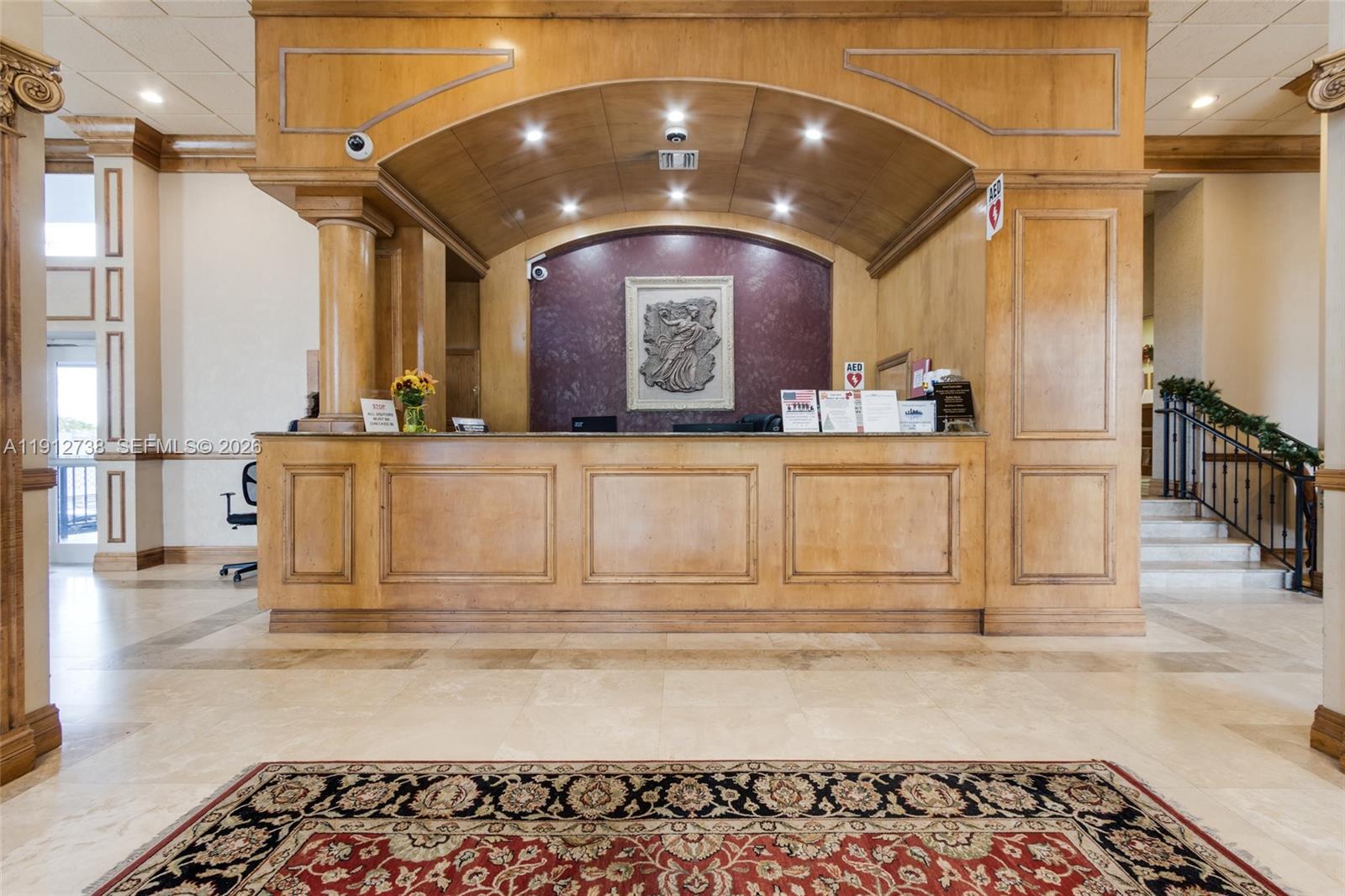 PLAZA SOUTH CONDO - Residential