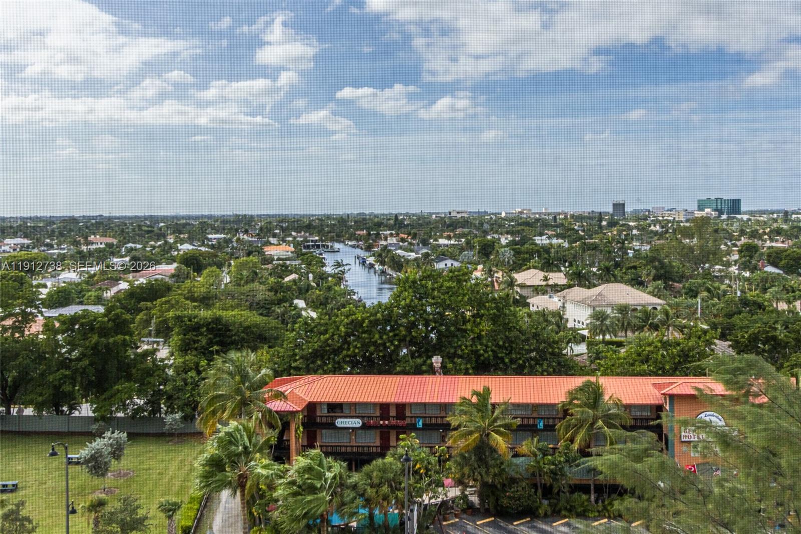 PLAZA SOUTH CONDO - Residential