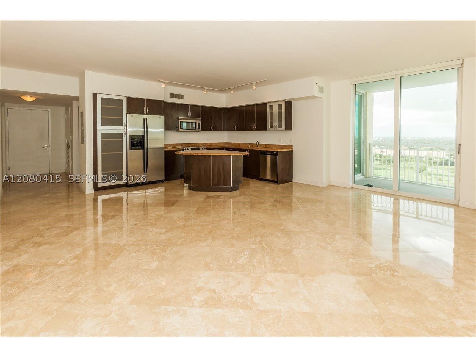 1745 E Hallandale Beach Blvd 2203W, Hallandale Beach FL 33009