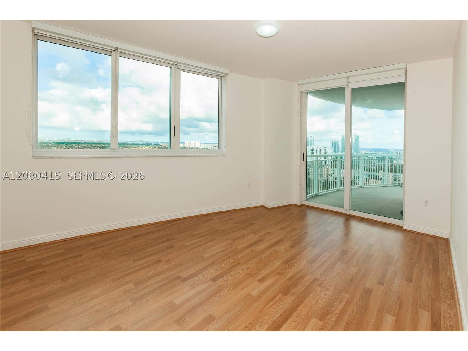 1745 E Hallandale Beach Blvd 2203W