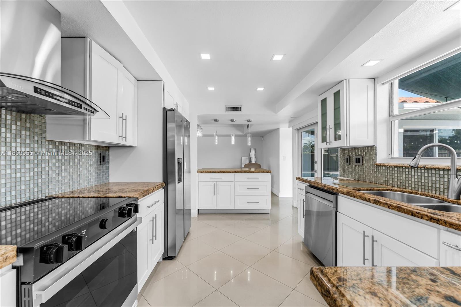 HACIENDA ESTATES SEC 2 - Residential