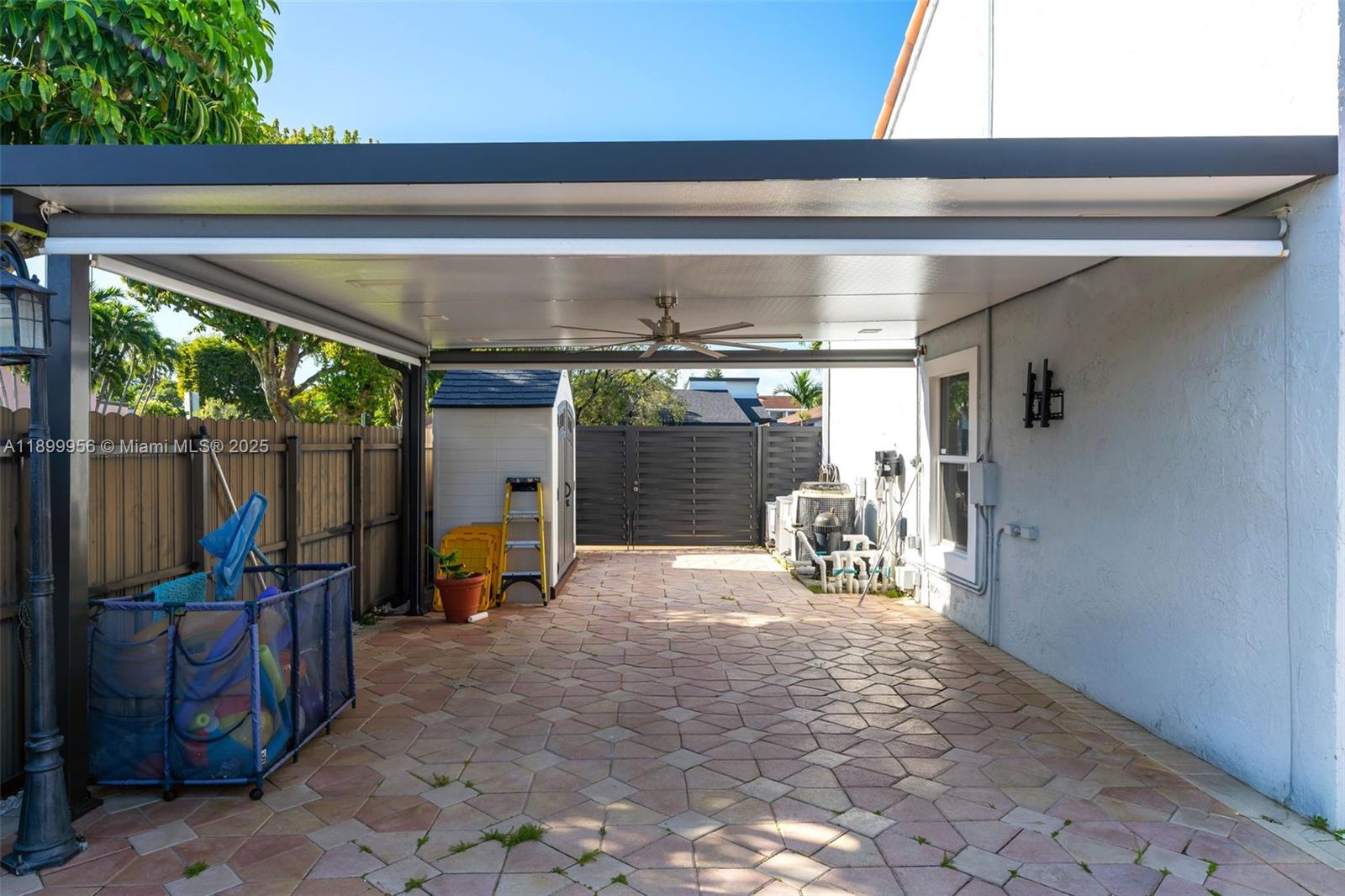 HACIENDA ESTATES SEC 2 - Residential