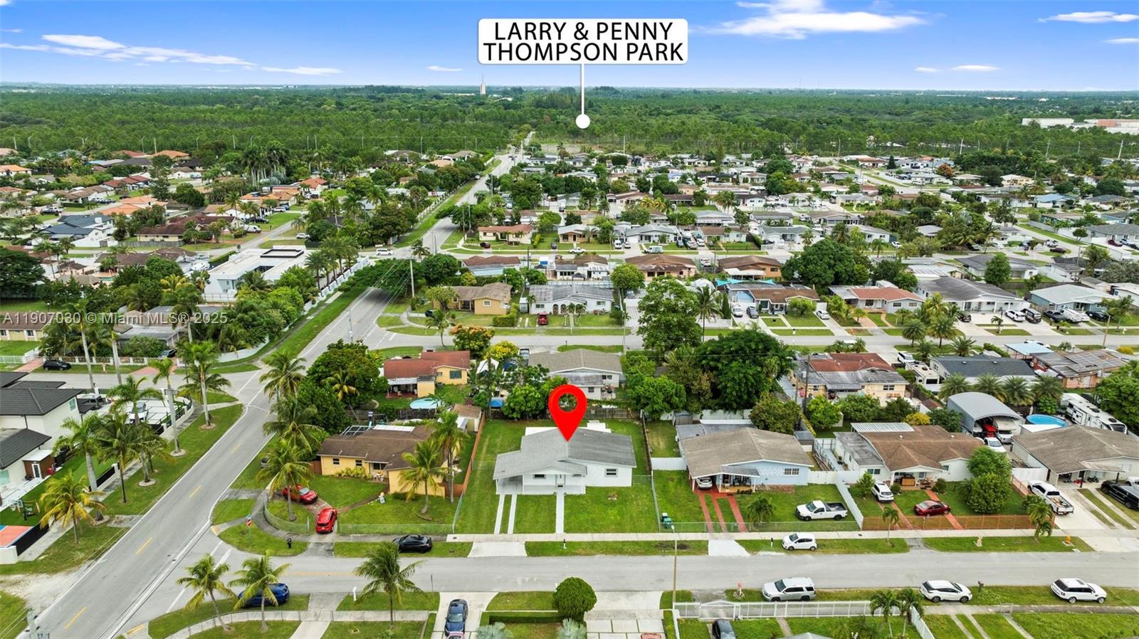 SO MIAMI HEIGHTS ADDN D - Residential Lease