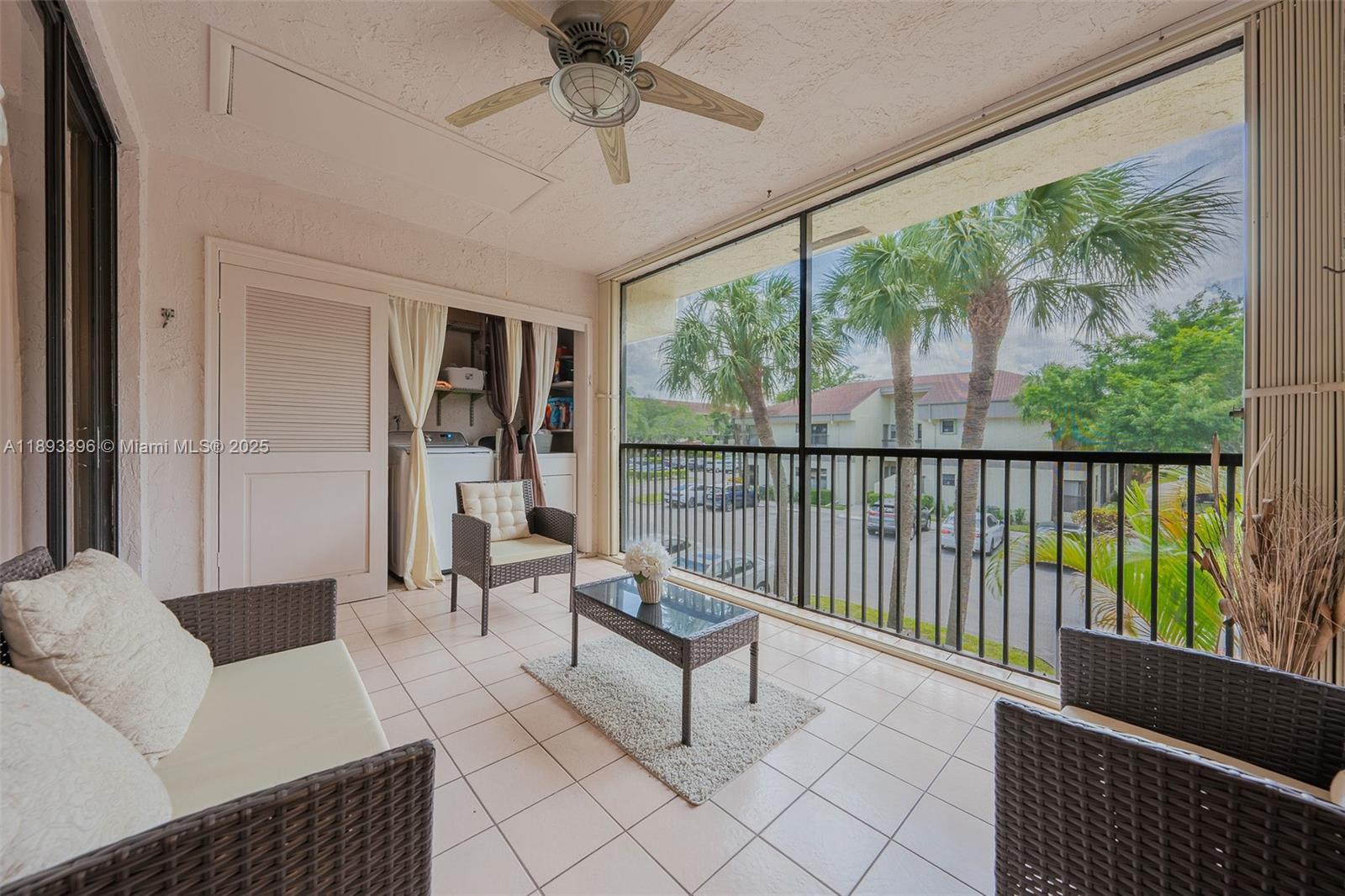 APPLEWOOD VILLAGE IV-E CO - Residential