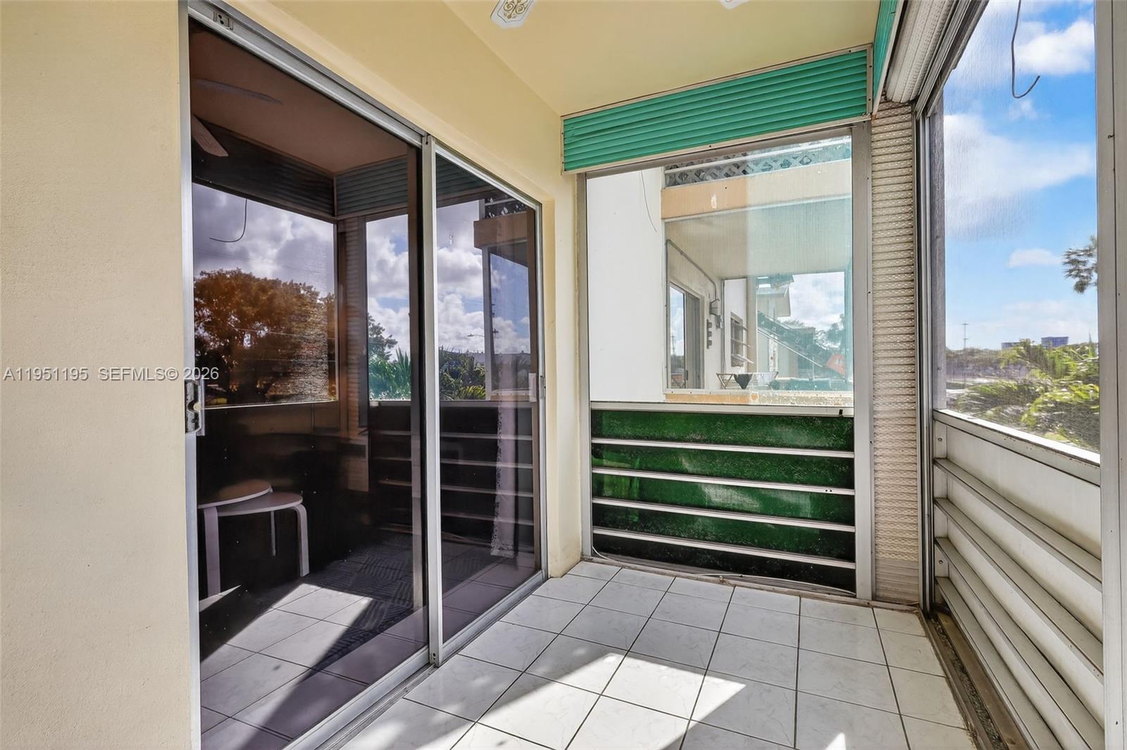 MAR-LEN GARDENS NO 5 CORP - Residential