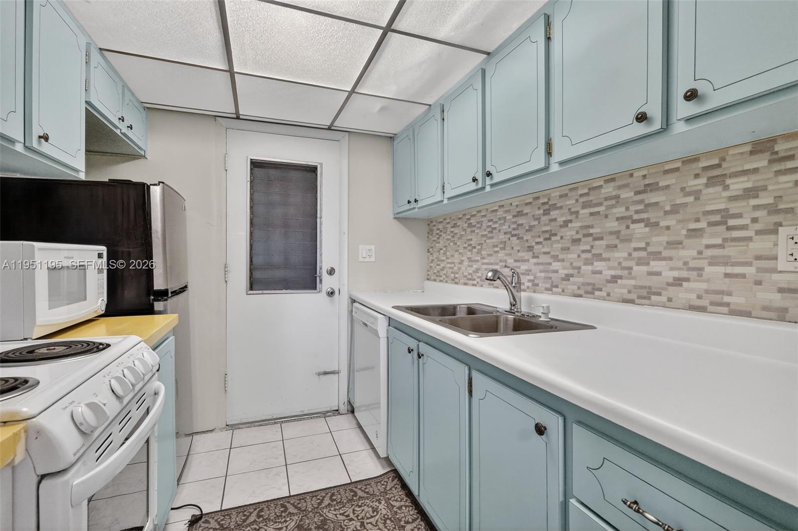 MAR-LEN GARDENS NO 5 CORP - Residential