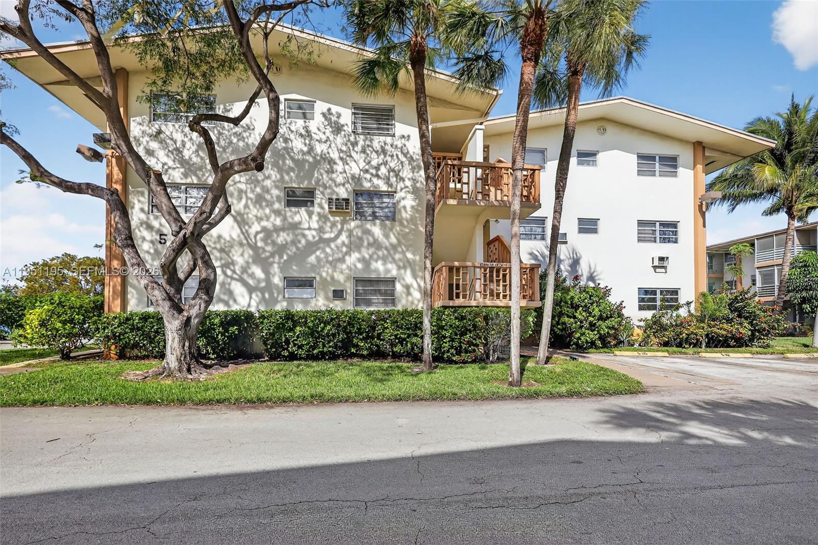 MAR-LEN GARDENS NO 5 CORP - Residential