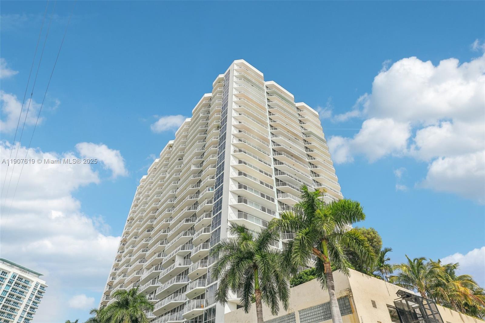 THE GRANDVIEW PALACE COND - Residential