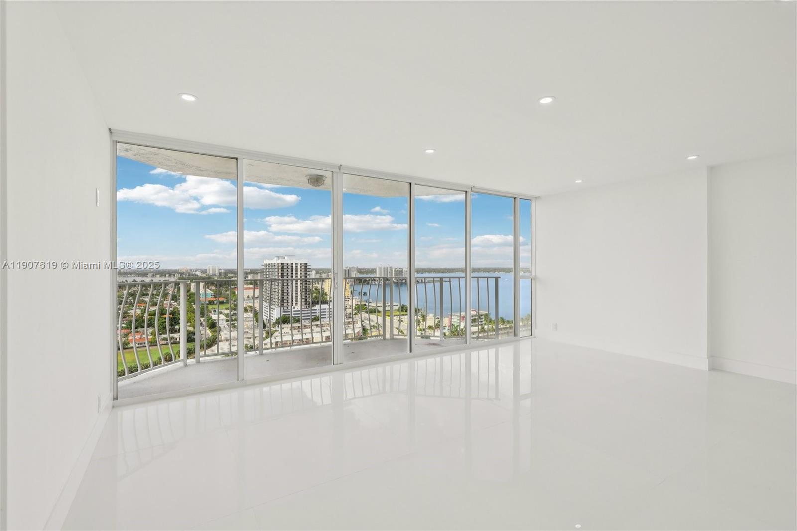 THE GRANDVIEW PALACE COND - Residential