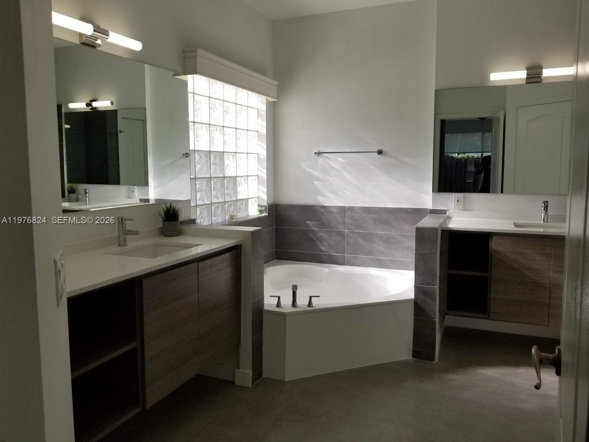 DORAL ISLES ANTILLES 1ST - Residential Lease