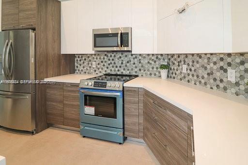 DORAL ISLES ANTILLES 1ST - Residential Lease