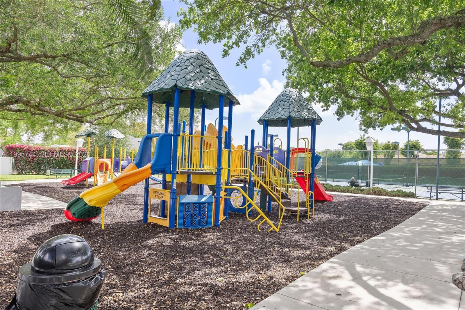 VILG HOMES COUNTRY WALK C - Residential