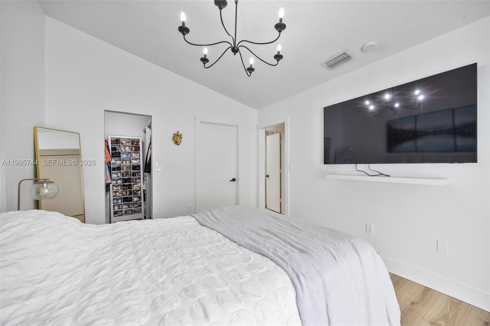 VILG HOMES COUNTRY WALK C - Residential